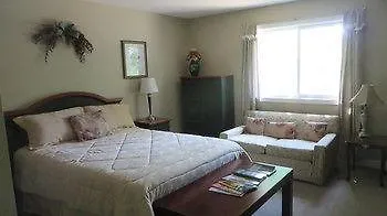 ***  Villa Gardenia Bed & Breakfast Niagara Falls Canadá