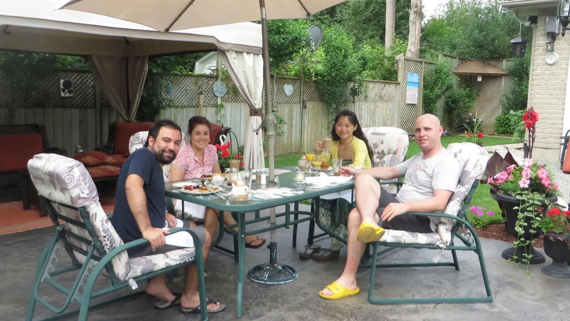 Villa Gardenia Bed & Breakfast Niagara Falls